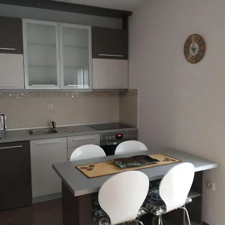 Park Apartment