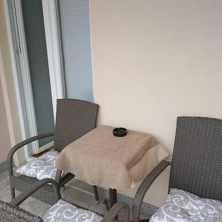 Apartment Park *